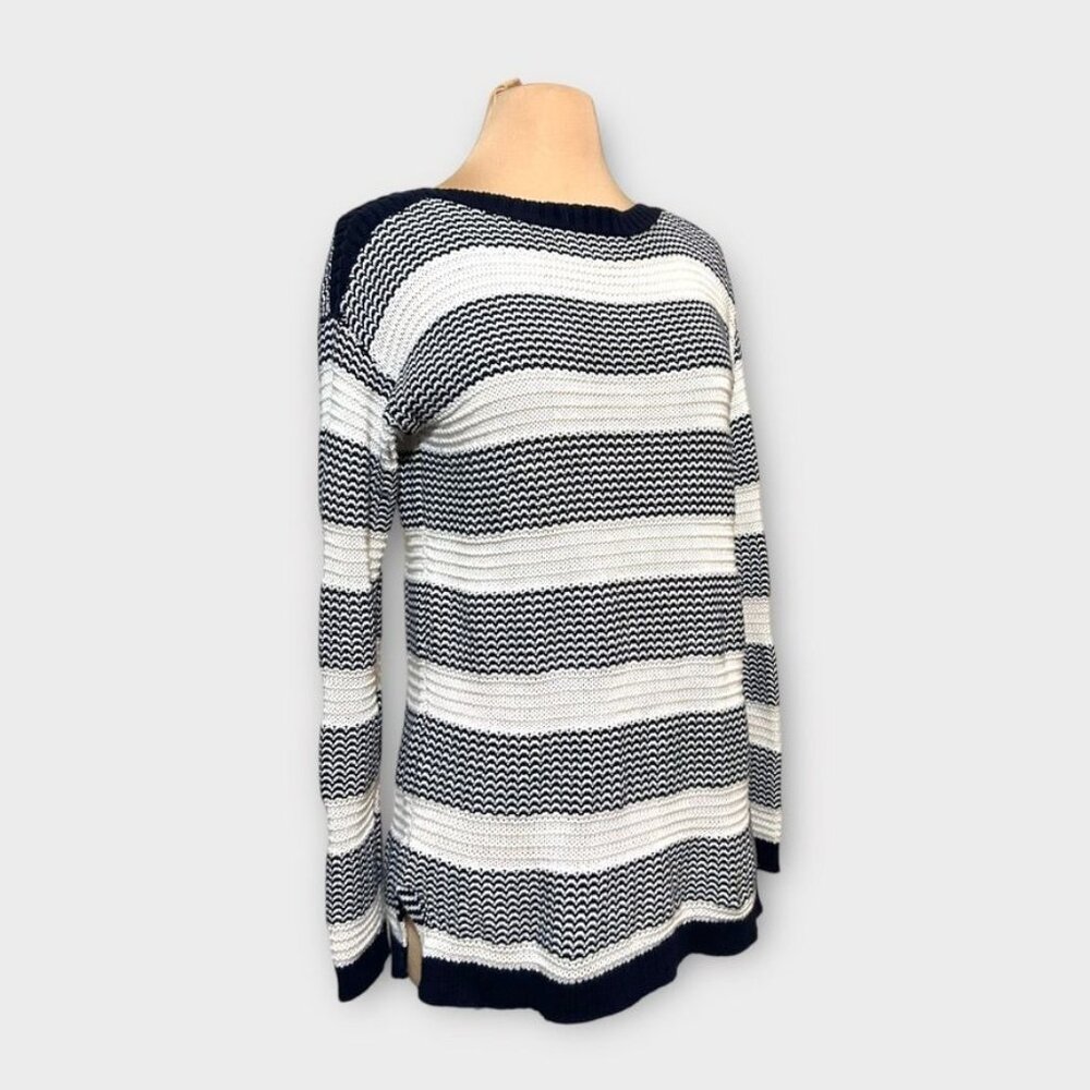 Classic Knit Striped Sweater M Navy Blue White Coastal Preppy Classic EUC